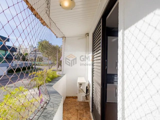 Imagem 2: Casa Sobrado Triplex, bairro Água Verde, Curitiba/PR