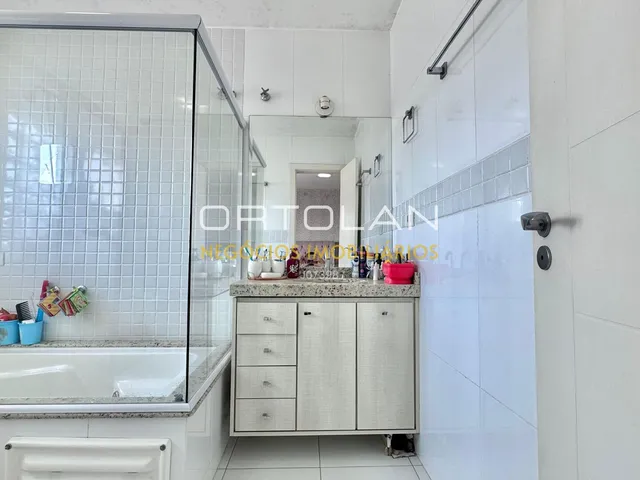 Imagem 3: Sobrado em Condomínio - 115 M² - 03 Dormitórios - Uberaba - Curitiba - Pr