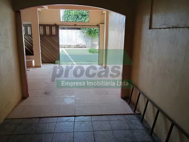 Imagem 2: Casa de rua - / Residencial / Cidade Nova