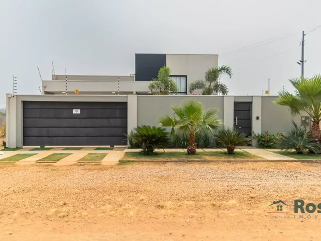 Imagem: Casa Térrea Porteira Fechada com 3 Quarto(s)