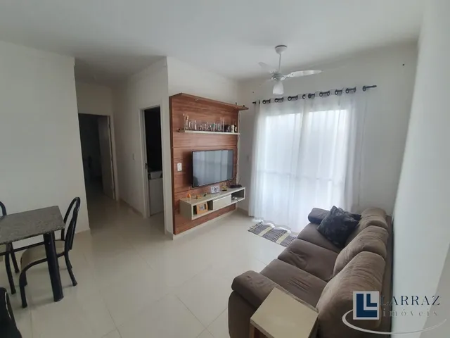 Imagem: O apartamento possui 2 Dormitórios, 1 Suíte, 2 Banheiros,