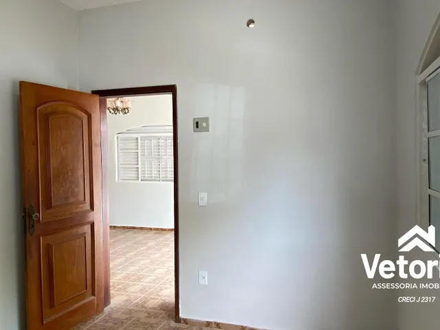 Imagem 10: Casa para Locação Comercial com 3 Quartos no Sandra Regina - Barreiras-Ba
