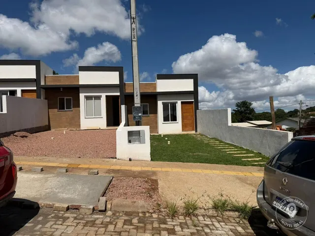 Imagem: Casa 2 dormitórios c/Pátio privativo