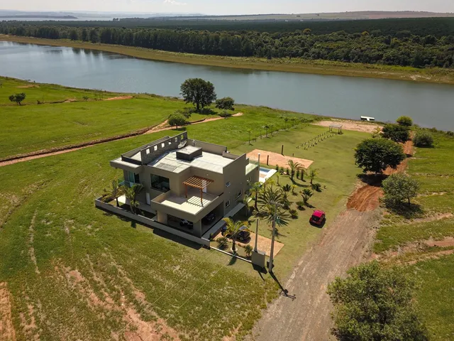 Imagem: Sobrado de Alto Padrão no Condominio Resort
