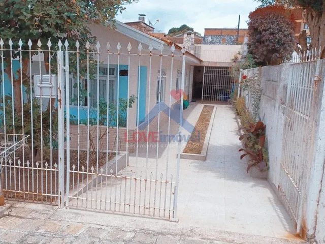 Imagem: Casa Moderna, 3 Dormitórios, 1 Suítes