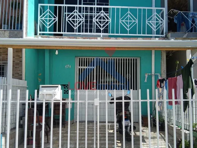 Imagem: Sobrado À Venda no Bairro Alto Boqueirão