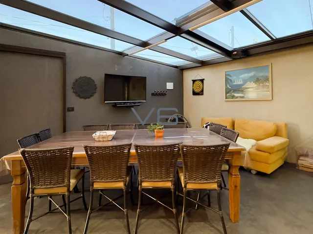 Imagem 10: Casa Triplex, com 3 Quartos, 179 M² Privativos, 4 Vagas de Garagem, no Água Verde
