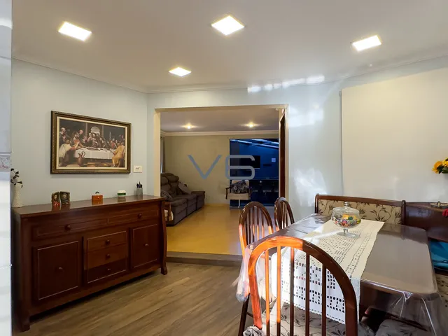 Imagem 6: Casa Triplex, com 3 Quartos, 179 M² Privativos, 4 Vagas de Garagem, no Água Verde