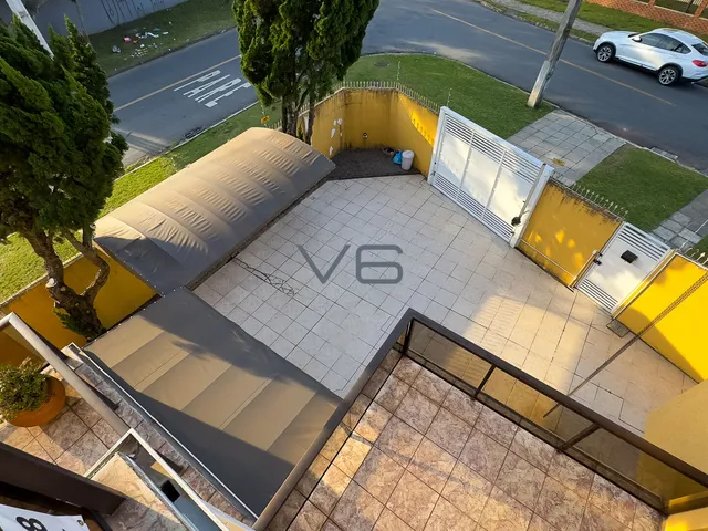 Imagem 2: Casa Triplex, com 3 Quartos, 179 M² Privativos, 4 Vagas de Garagem, no Água Verde