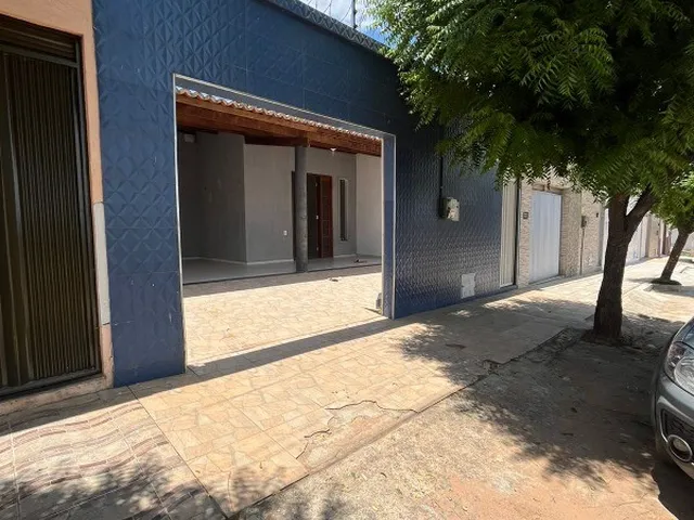 Imagem: Aluga-Se Casa Localizada na Rua José Vicente