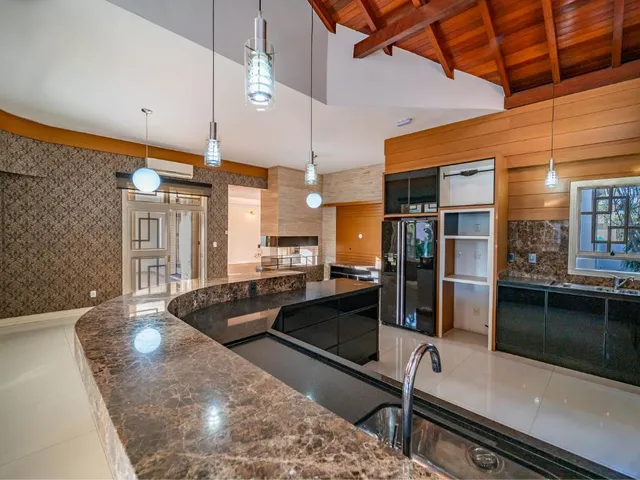Imagem 13: A casa possui 5 dormitórios, sendo 4 suítes