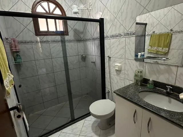 Imagem 11: Imperdível Casa Duplex em Meaípe, Guarapari-ES: 2 Quartos, 1 Suíte, 2 Salas, 2