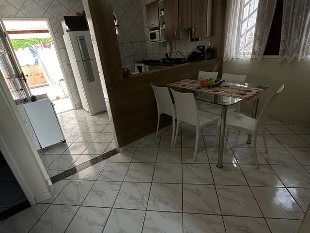 Imagem 13: Imperdível Casa Duplex em Meaípe, Guarapari-ES: 2 Quartos, 1 Suíte, 2 Salas, 2