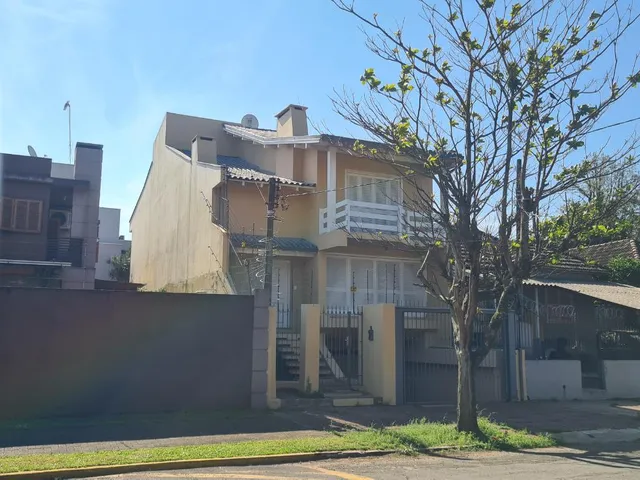 Imagem 3: Casa individual, com amplos ambientes e ótima localização