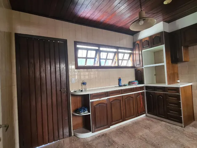 Imagem 11: Casa individual, com amplos ambientes e ótima localização
