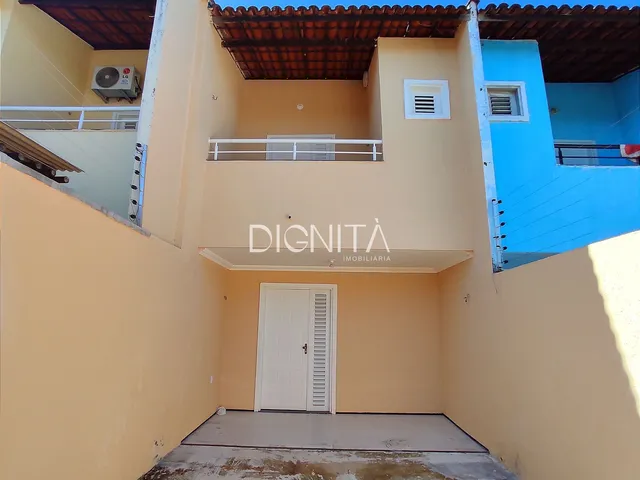 Imagem 3: Casa Duplex 3 dormitórios à venda - Bairro Lagoa Redonda - Fortaleza - CE