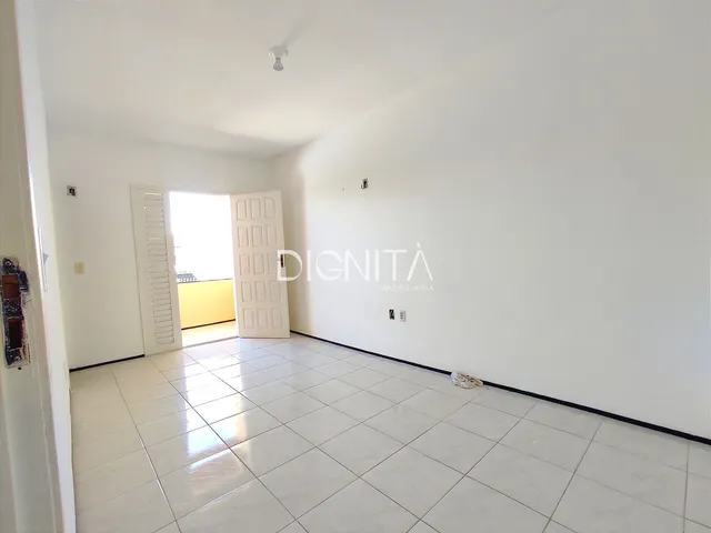 Imagem 8: Casa Duplex 3 dormitórios à venda - Bairro Lagoa Redonda - Fortaleza - CE