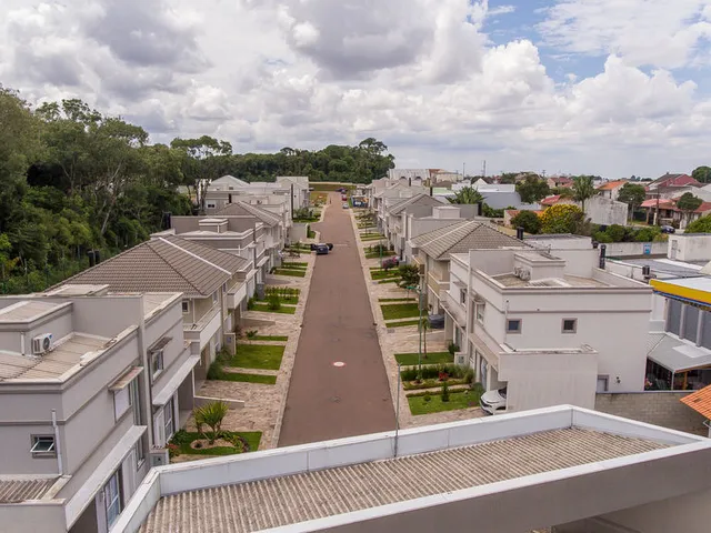 Imagem: Casa À Venda no Bairro Cidade Industrial