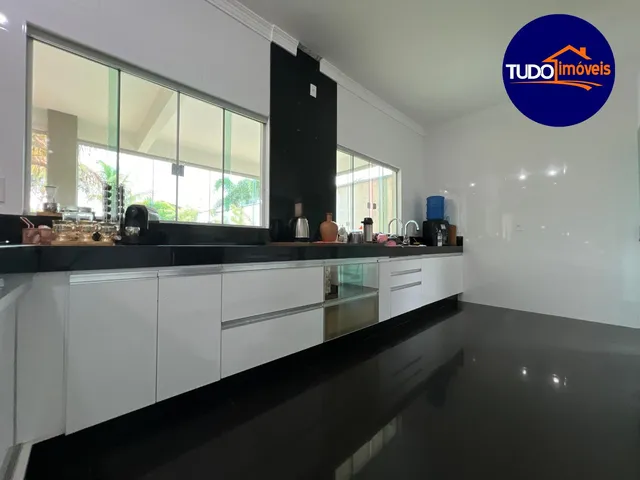 Imagem 14: SOBRADO COM 4 QUARTOS E 3 SUÍTES, TODO REFORMADO E COM ESPAÇO GOURMET, EM CONDOMÍNIO