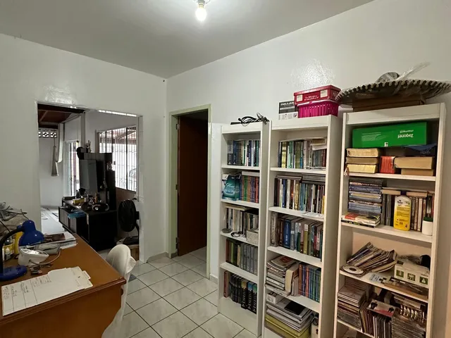Imagem 13: Casa e Apartamentos a Venda no Bairro Tapera em Florianópolis
