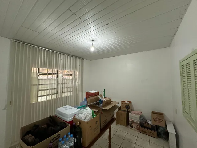 Imagem 12: Casa e Apartamentos a Venda no Bairro Tapera em Florianópolis