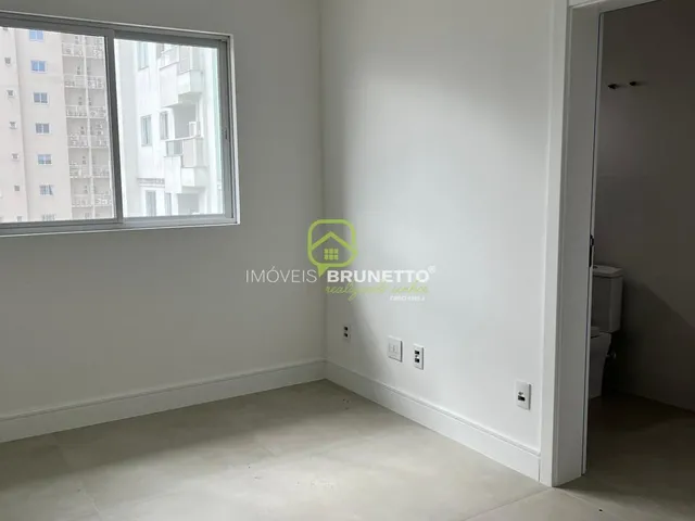 Imagem 14: APARTAMENTO ALTO PADRÃO EM MEIA PRAIA