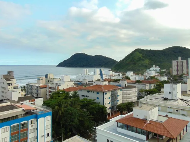 Imagem: Praia do Tombo - 03 Suítes - 01 Apartamento