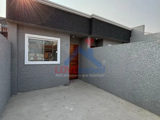 Imagem: Casa à venda no bairro Tatuquara - Curitiba/PR