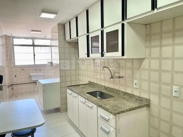 Imagem 2: Oportunidade - Amplo 2 quartos com varanda e garagem