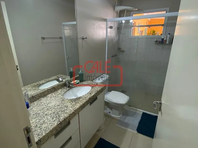 Imagem 13: Sobrado Espetacular com 3 Dorms (2 Suítes) e Piscina em Localização Privilegiada de