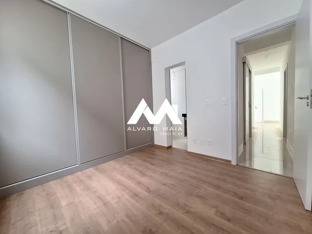 Imagem 3: APARTAMENTO ÁREA PRIVATIVA - novo com armários- 3 quartos 1 suíte -2 vagas e varanda