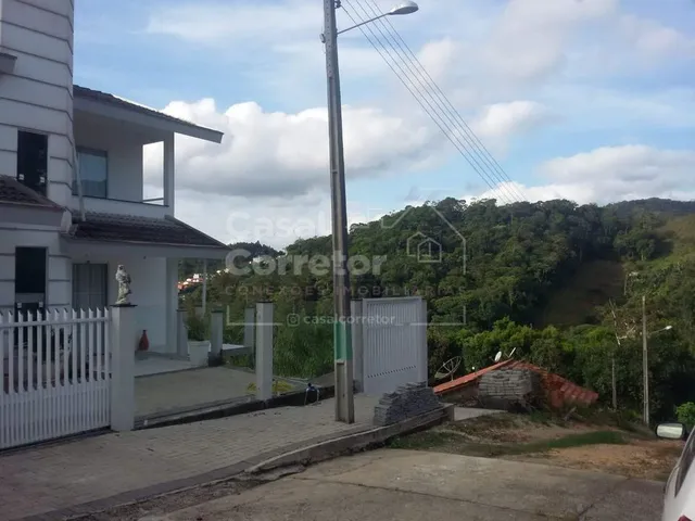 Imagem 9: AMPLO TERRENO DE 399m² BEM LOCALIZADO