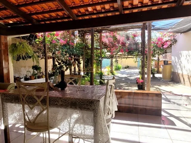Imagem: Casa à venda no bairro Santa Terezinha