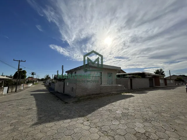 Imagem: Casa à venda no bairro Cabeçuda - Laguna/SC