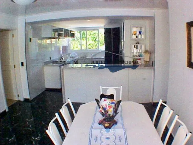 Imagem 9: Casa Alto Padrão para Alugar e Aluguel em Jurerê Internacional Florianópolis-Sc