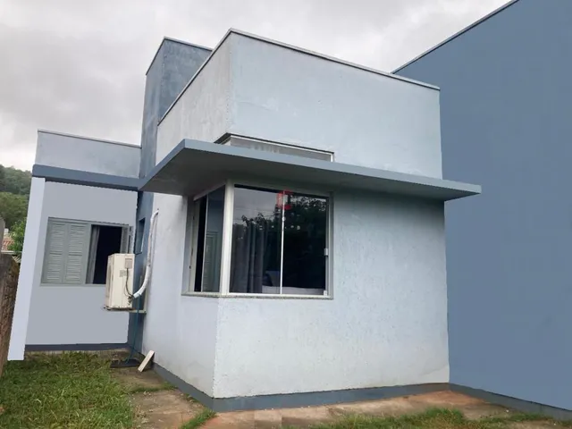 Imagem: Casa com 03 Dormitórios no Bairro Centenário!