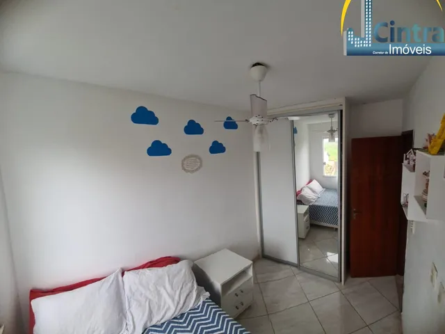 Imagem 2: Vendo Casa em Itapuã, 4/4 com 01 Suíte, Condomínio Fechado, R$ 450.000,00, Aceita