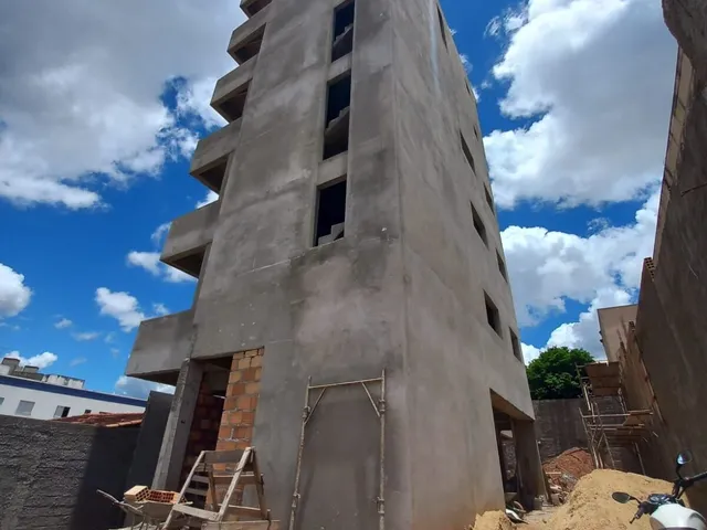 Imagem 3: Apartamento Alto Padrão à Venda - 115 m², 3 Quartos e Suíte