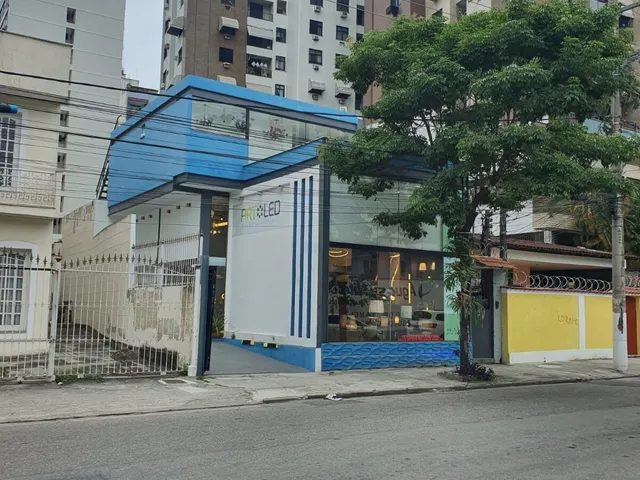 Imagem: A loja possui 1 Dormitório, 1 Banheiro, 340m² de Área e
