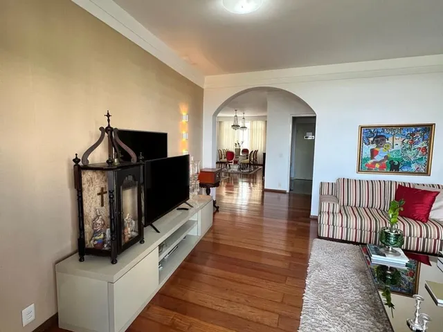 Imagem 9: Apartamento 4 Quartos 2 Suítes - Condomínio Edf Monsanto - Corredor da Vitória