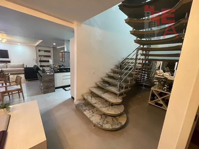 Imagem 10: Casa à venda no bairro Agronômica - Florianópolis/SC