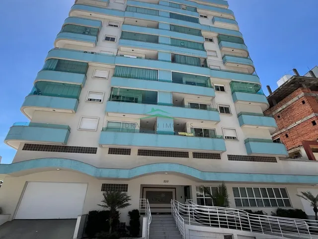 Imagem: O apartamento possui 3 Dormitórios, 1 Suíte, 1 Banheiro,