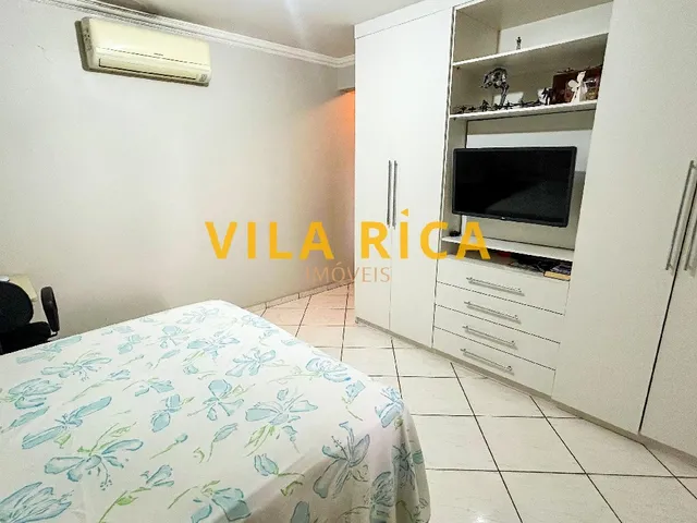 Imagem 9: Casa com 08 Quartos, 02 Suítes Sendo 1 com Closet, 832M²,Fino Acabamento, Área Verde