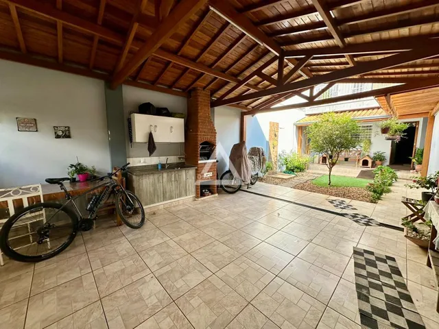 Imagem: Casa À Venda 2 Suítes - Bairro Astúrias