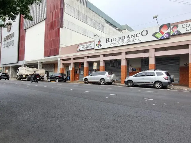 Imagem: Excelente Loja ao lado do Shopping junto
