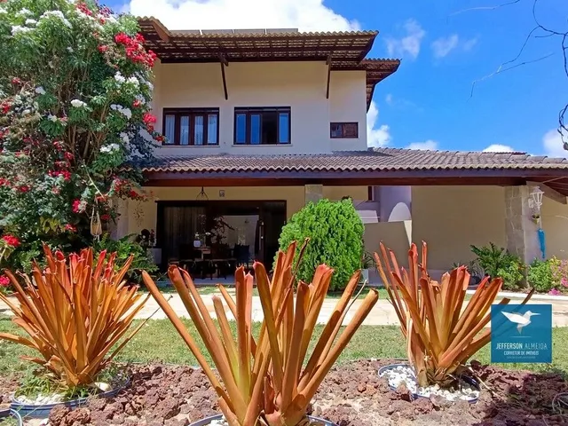 Imagem: Ampla Casa Duplex em Condomínio no Bairro