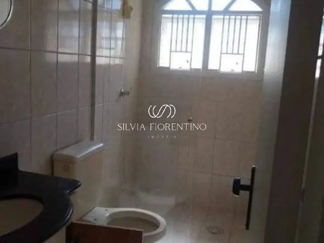 Imagem 2: Imperdível: Casa à venda em Taubaté-SP, Vila Edmundo, com 4 quartos, 1 suíte, 1 sala
