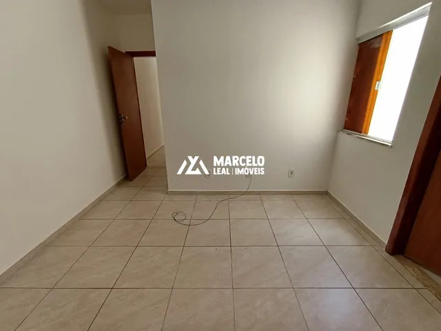 Imagem 6: Alugo Casa de 2/4 Sendo 01 Suíte na Morada dos Passaros III a 50 Mts da Av. Peri