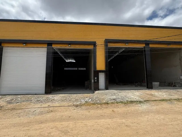 Imagem: O depósito possui 2 Banheiros e está localizado em