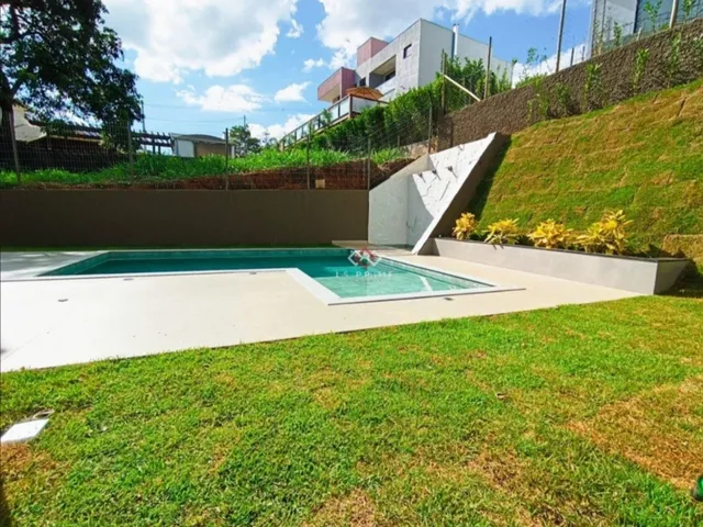Imagem 12: Casas em Condomínios - 4 dormitórios - Cond. Gran Royalle